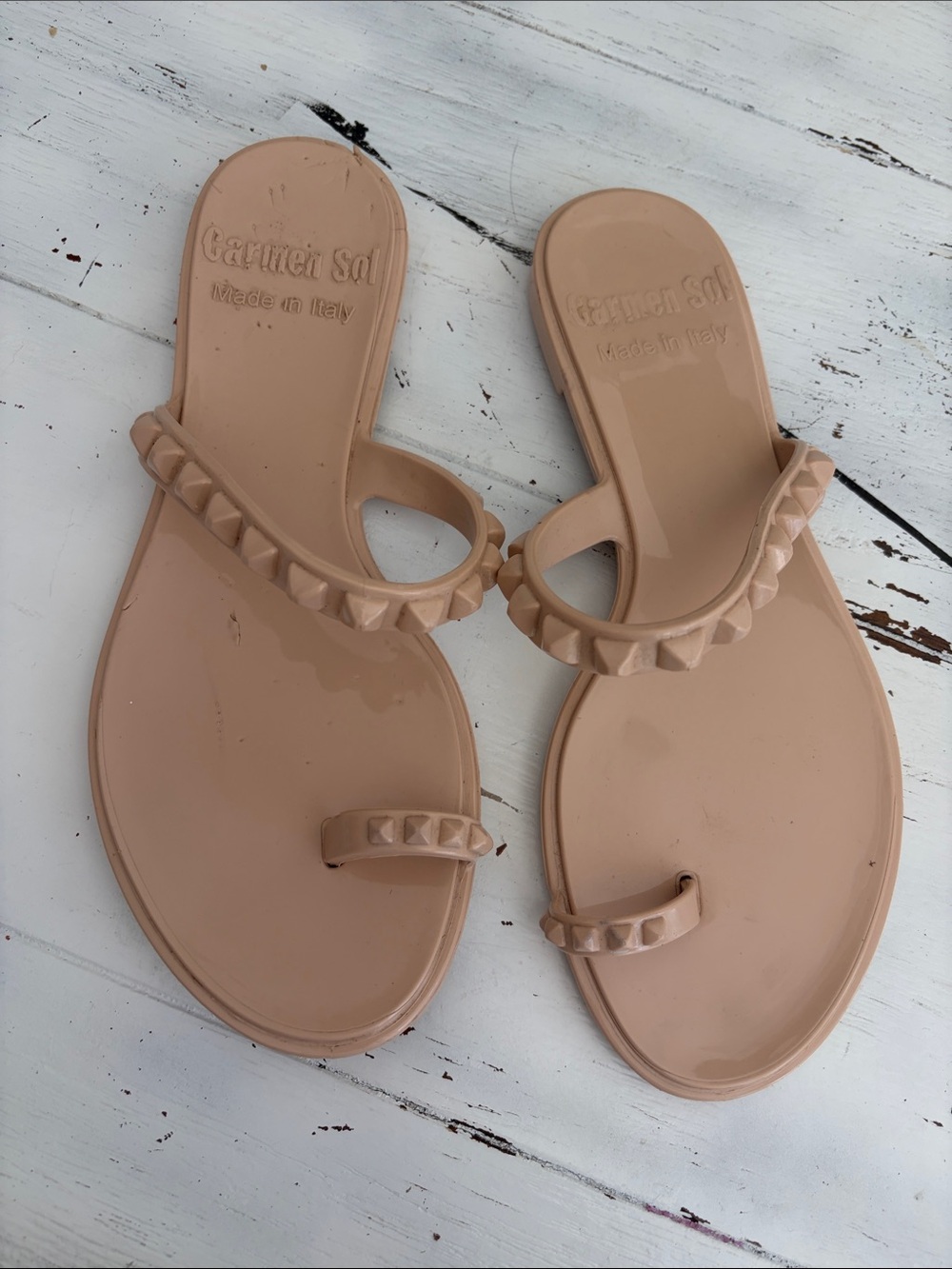 Carmen Del sol “Maria” Nude Studded Toe-Ring Sandals flawed bite marks 8US 38